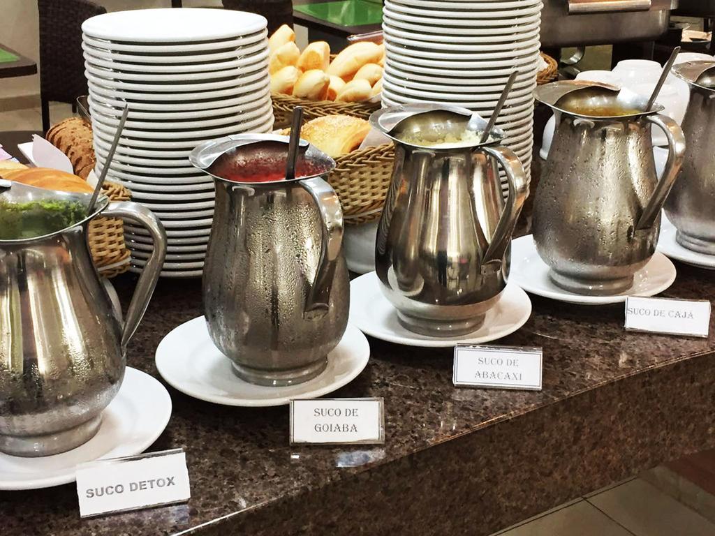 Hotel Larison Economy Pôrto Velho Zewnętrze zdjęcie
